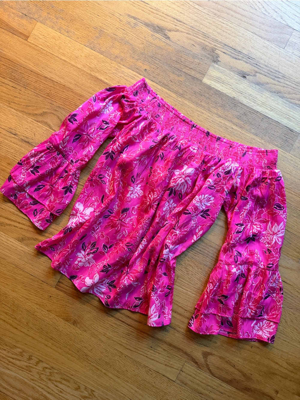 Lilly Pulitzer off the shoulder top